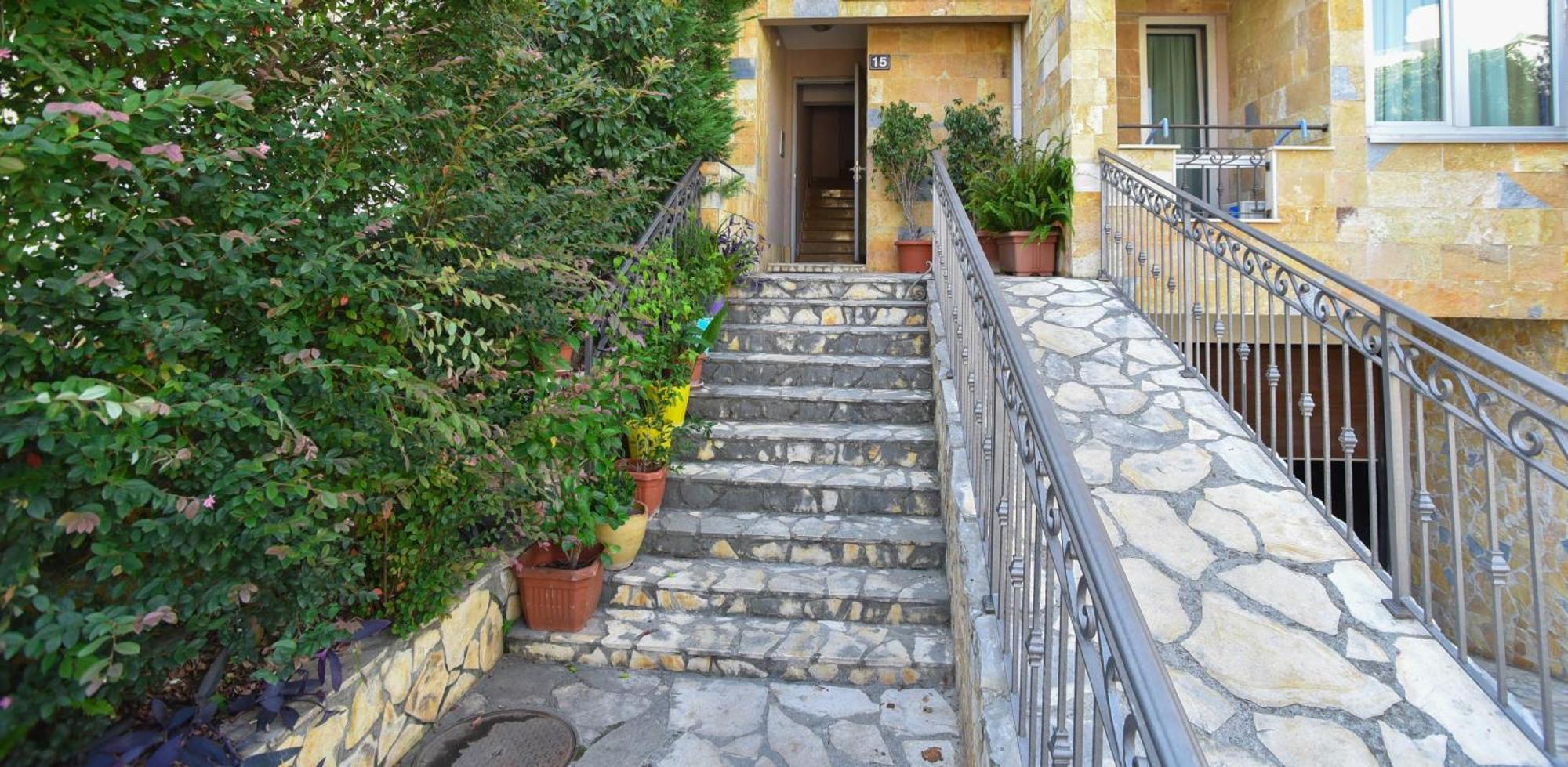 Apartment Golden Lavender Budva Eksteriør bilde