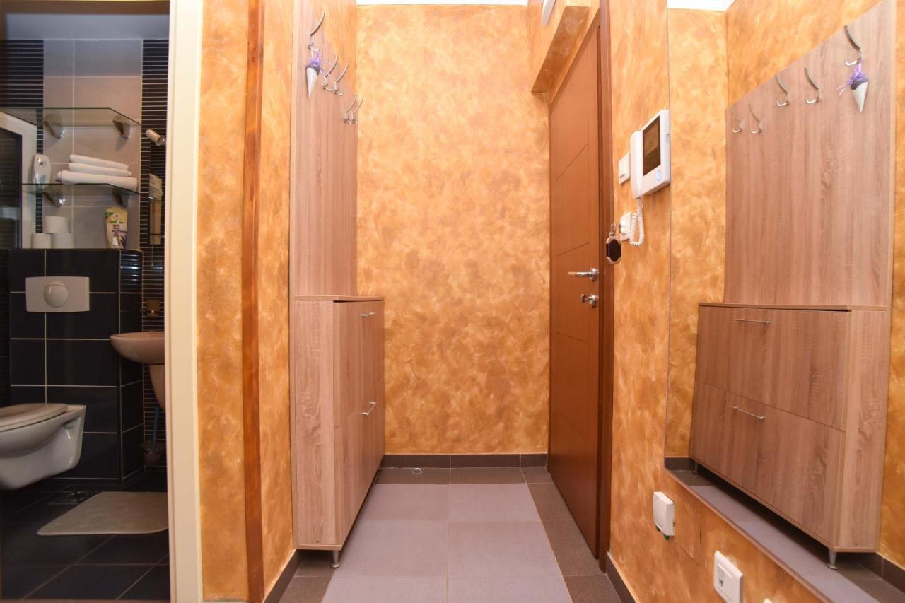 Apartment Golden Lavender Budva Eksteriør bilde